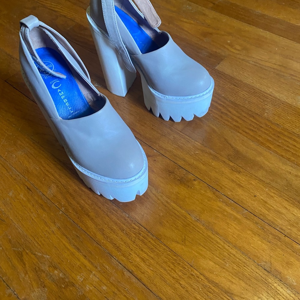 Jeffrey Campbell scully platform